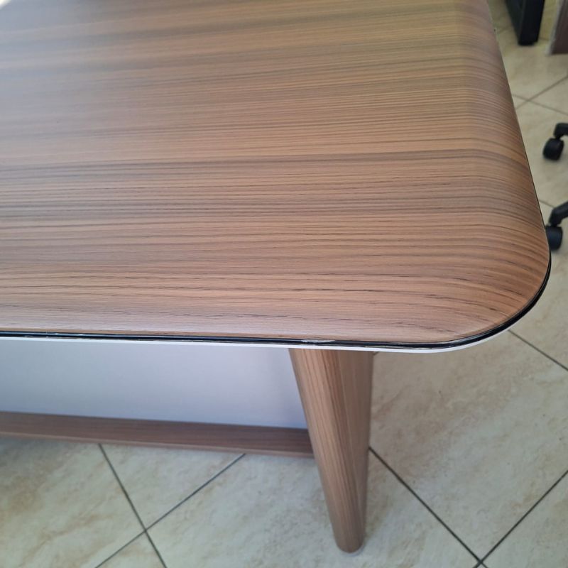 Bureau de Direction Moderne – REF 03-B5116
